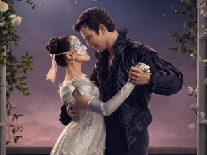 Benedict Bridgerton y Sophie Baek protagonizan la nueva historia de amor inspirada en Cenicienta, con un giro moderno y social. Fotografía/ X @bridgerton