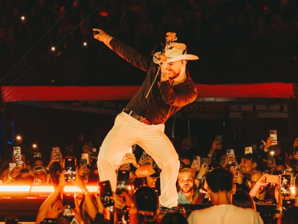 El cantante colombiano Ryan Castro se presentará el 20 de marzo en el Complejo del Estadio Cuscatlán como parte de su SEN2E World Tour – LATAM. Fotografía/ Facebook