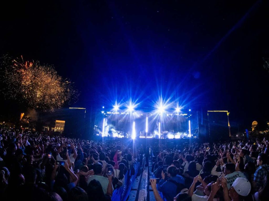 Mike Bahía en El Salvador