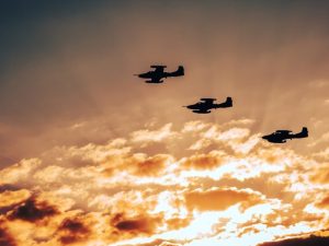 El Show Aéreo Ilopango 2026 reunirá a pilotos nacionales e internacionales en dos jornadas cargadas de acrobacias, paracaidismo y espectáculos aéreos extremos. Fotografía/ Ilopango Airshow