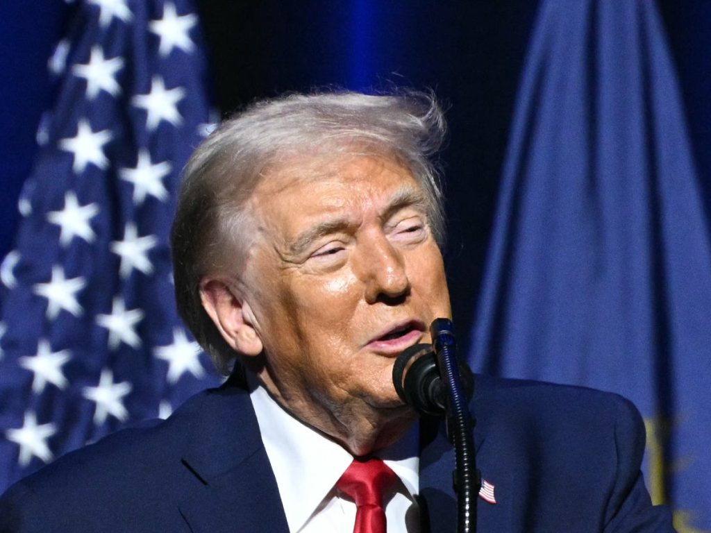 El presidente de Estados Unidos, Donald Trump, afirmó que Groenlandia es “vital” para la seguridad nacional de EE. UU., previo a una reunión diplomática con Dinamarca en la Casa Blanca. Fotografía/ AFP