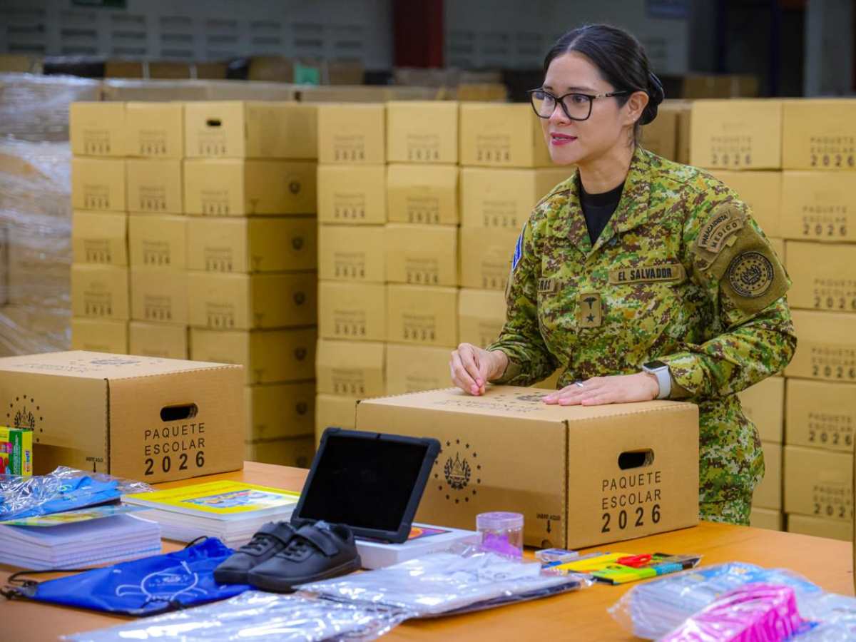 nacional-paquetes-escolares-el-salvador (4)