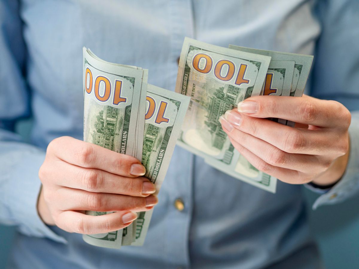 noticias-dinero-salario-minimo-elsalvador01