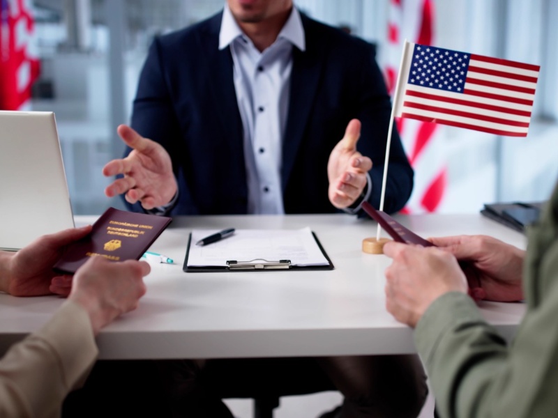 Los consulados de Estados Unidos analizan cada solicitud de visa según criterios legales federales.