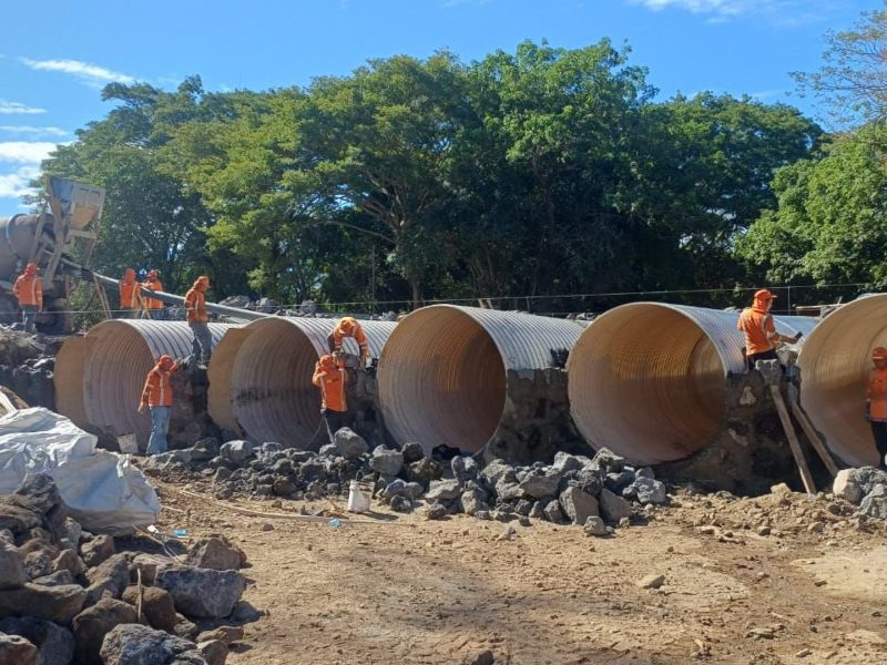 El puente San Antonio Silva será reconstruido e incluirá espacios exclusivos para peatones, según informó Fovial.