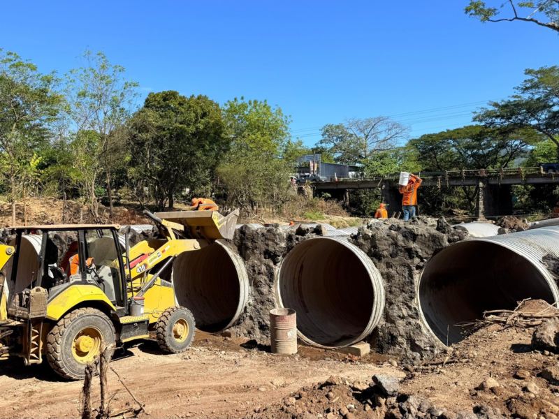 Uno de los puentes ubicados en la carretera entre San Miguel y La Unión será reconstruido en 2026 tras superar su vida útil.