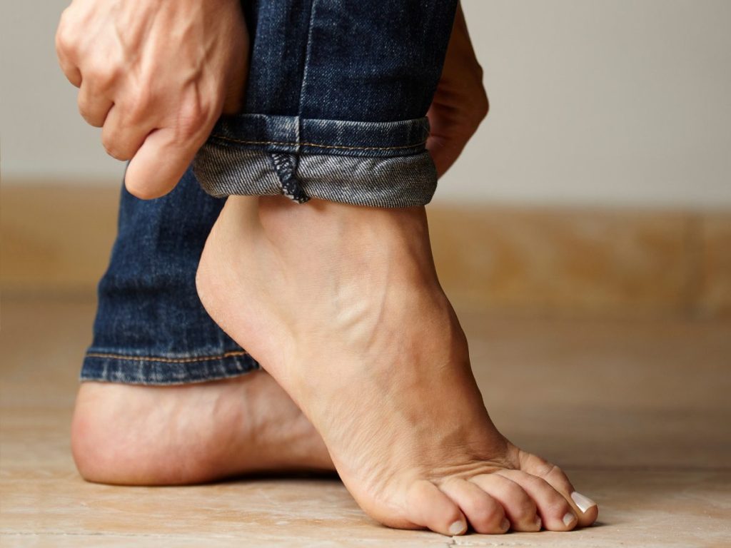 Practicar el equilibrio a diario fortalece los músculos, mejora la coordinación y puede reducir el riesgo de caídas en la edad adulta.