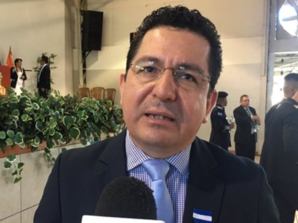 Representantes de colegios privados pidieron al Gobierno que sus estudiantes sean incluidos en la entrega de computadoras y paquetes escolares para el año lectivo 2026.