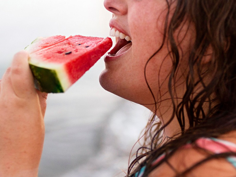 Consumir sandía es común en los meses de altas temperaturas.