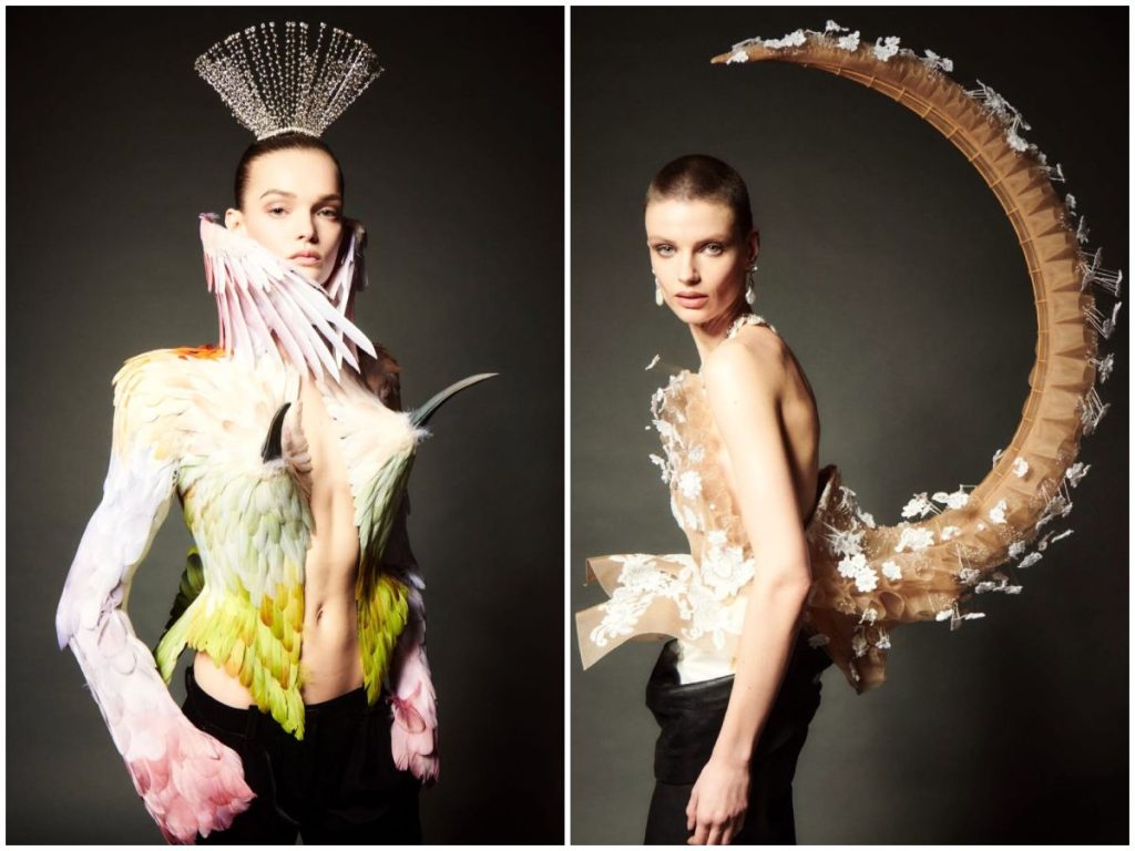 Schiaparelli lleva la Alta Costura al límite con piezas escultóricas donde la fantasía, la artesanía y el simbolismo convierten la prenda en arte puro.