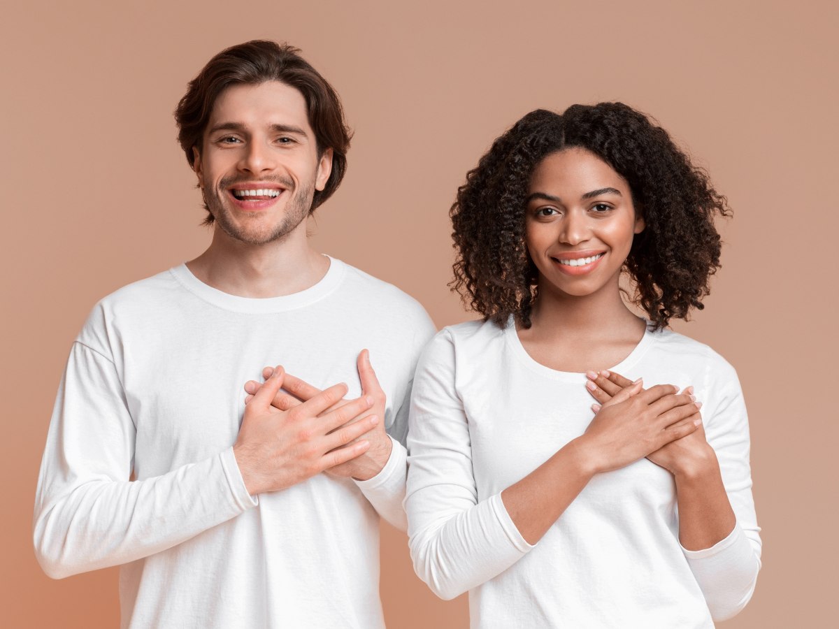 Las personas agradecidas reportan mayor bienestar, más empatía y una actitud optimista ante los desafíos, según estudios científicos.