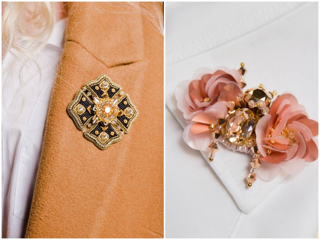 Los broches regresan como piezas protagonistas en 2026: versátiles, expresivos y capaces de transformar prendas y accesorios con un solo gesto.