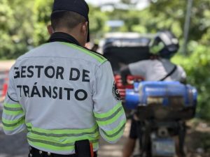 La cantidad de multas de tránsito en El Salvador crece un 73 % y refleja mayor control vial