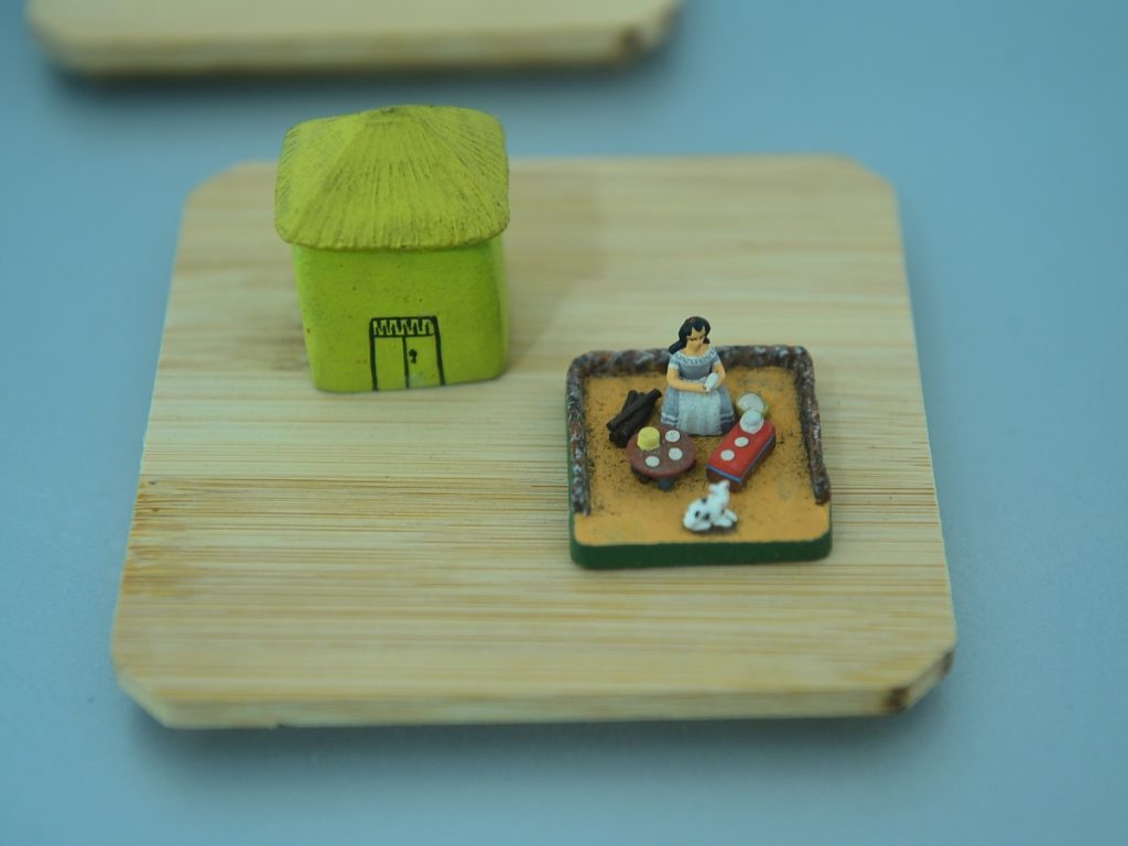 María Dominga Herrera revolucionó la cerámica salvadoreña al llevar el modelado a una escala diminuta sin perder detalle ni expresividad. Fotografía/ Lissette Monterrosa