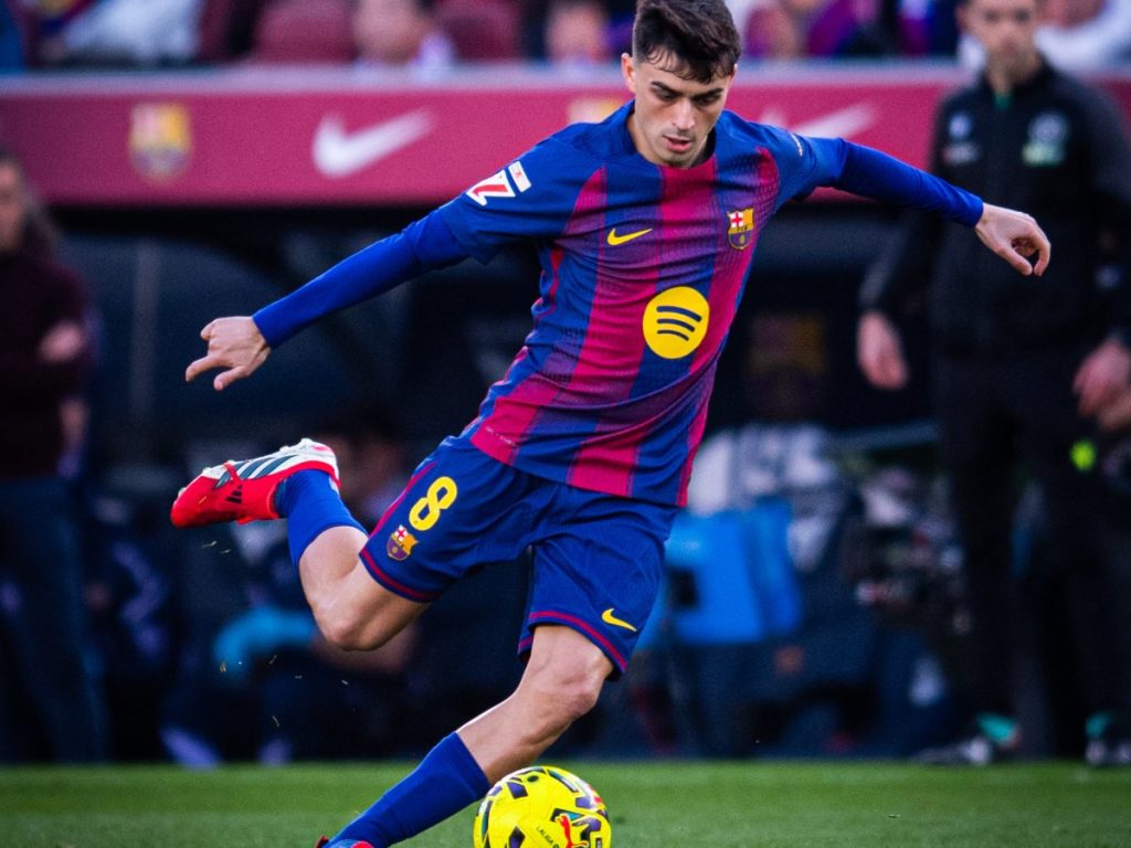 Pedri regresa al Barcelona ante el Levante. Foto X Barcelona