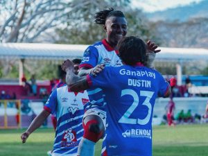 deportes-futbol-fas-coreas-dustin