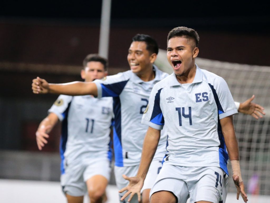 Diego Peña (14) celebra gol de la Selecta Sub-20 ante San Martín. Foto X Selecta