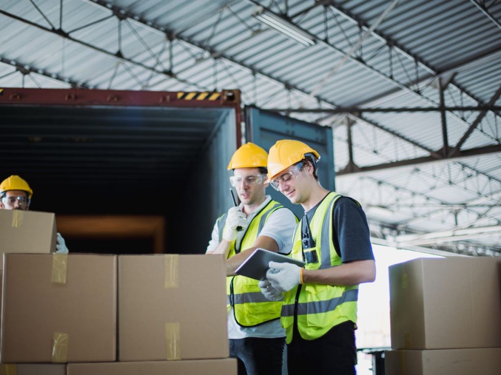 La empresa ofrece productos y soluciones ya posicionadas en el mercado estadounidense, con oportunidades para empresarios y proyectos en El Salvador.
