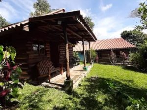 dinero-noticias-turismo-restaurantes-elsalvador01