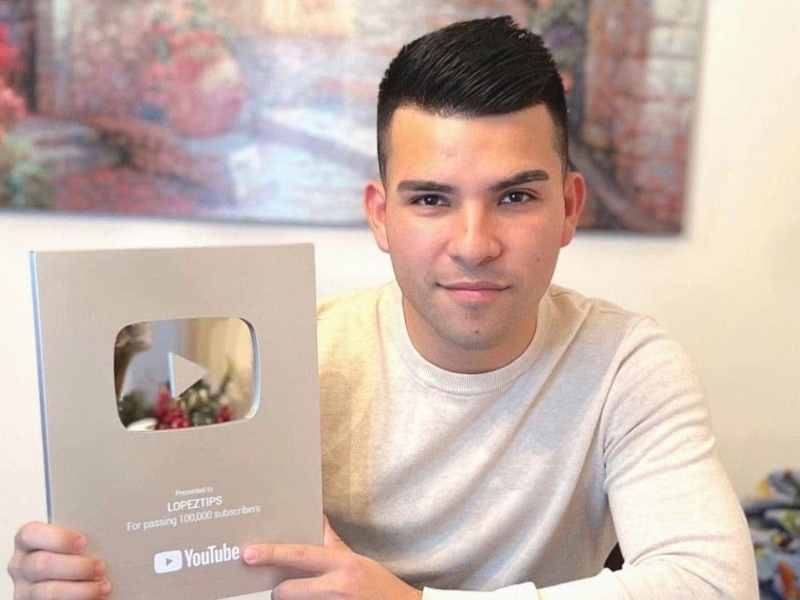 Carlos López, creador salvadoreño que ha logrado posicionarse en el sector tecnológico en Estados Unidos.