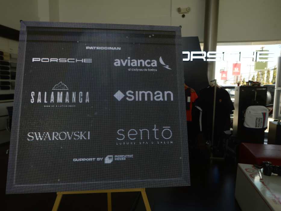 Diseñadoras salvadoreñas presentarán selecciones de sus colecciones bajo el concepto “Moda Artísticamente Viva”.