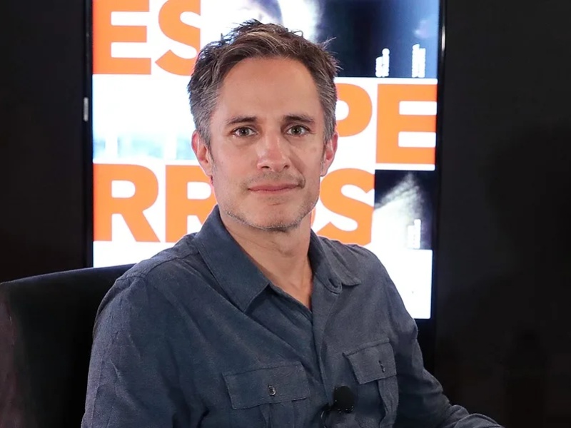 El actor, productor y director, Gael García Bernal posa durante una entrevista con EFE, en Ciudad de México (México).