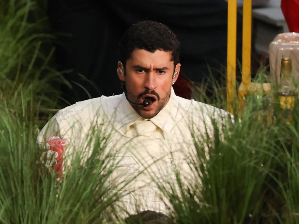 Cada “arbolito” recibió 1,309 dólares tras más de 70 horas de ensayo y preparación.