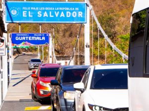 entretenimiento-escena-shakira-aduana