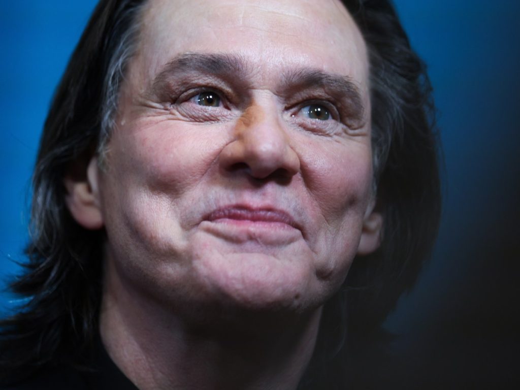 El actor canadiense Jim Carrey recibió premio. Foto AFP