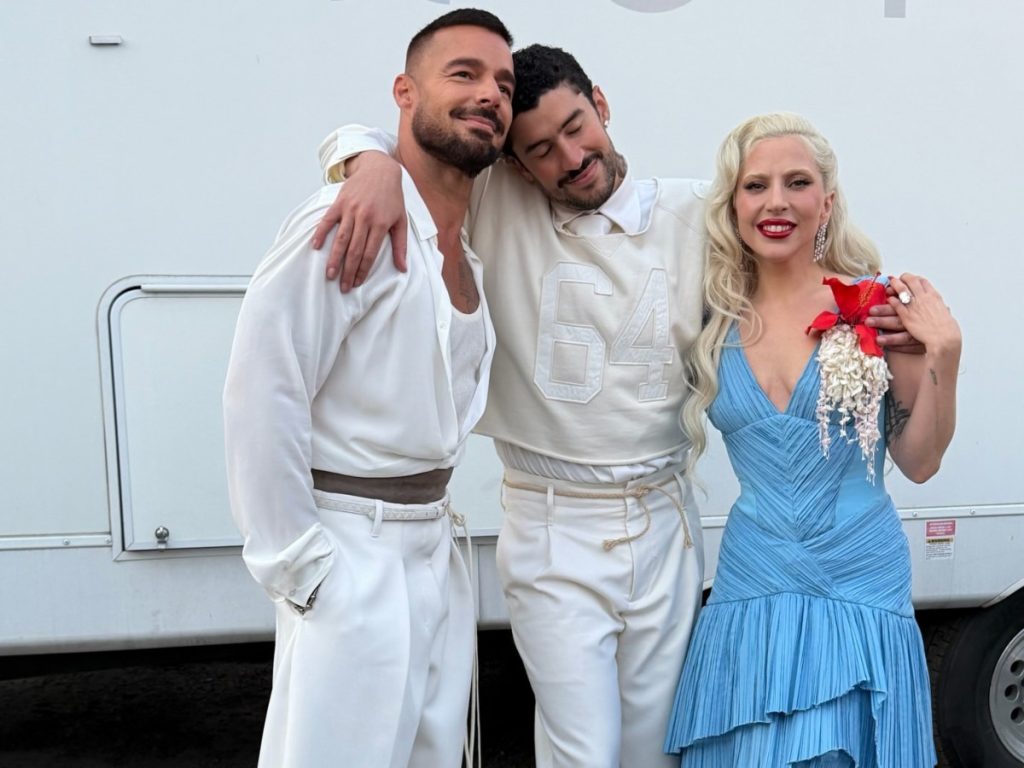 Ricky Martin compartió en redes los minutos previos a su salida al escenario junto a Bad Bunny en el Super Bowl LX. Fotografía/ Facebook Ricky Martin