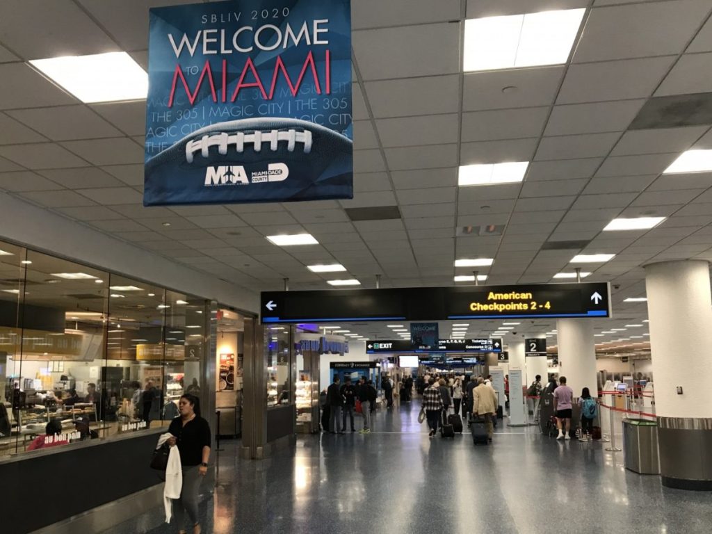 El Aeropuerto Internacional de Miami será ampliado con nuevas puertas de embarque internacionales y mejoras en servicios para pasajeros entre 2027 y 2030. Foografía/ cortesía