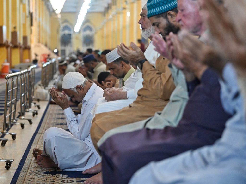 El Ramadán es el mes más sagrado del Islam y se caracteriza por el ayuno diario, la oración y la reflexión espiritual. Fotografía/ AFP