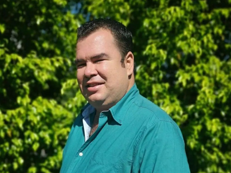 Jimmy Roy Vindas Aguilar fue vicealcalde de Golfito, en la provincia de Puntarenas, Costa Rica, entre 2016 y 2020, y se postuló a la alcaldía en 2020, sin resultar electo.