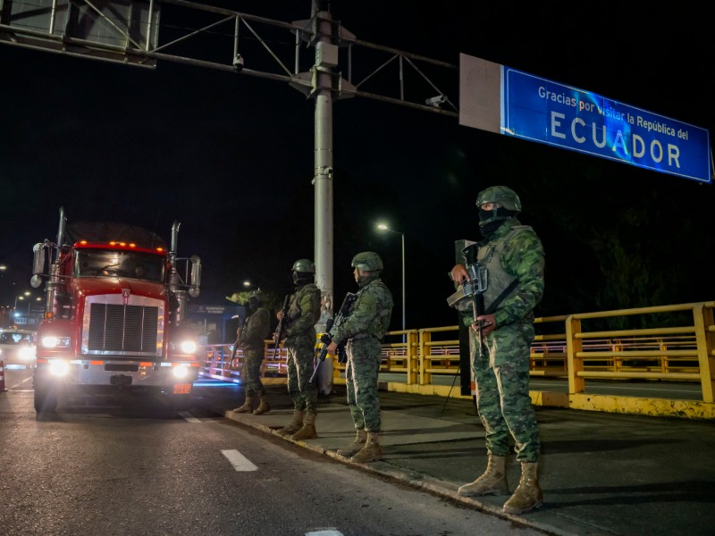 La frontera entre Ecuador y Colombia, de unos 600 kilómetros, es uno de los puntos clave en la disputa por seguridad y comercio entre ambos países.