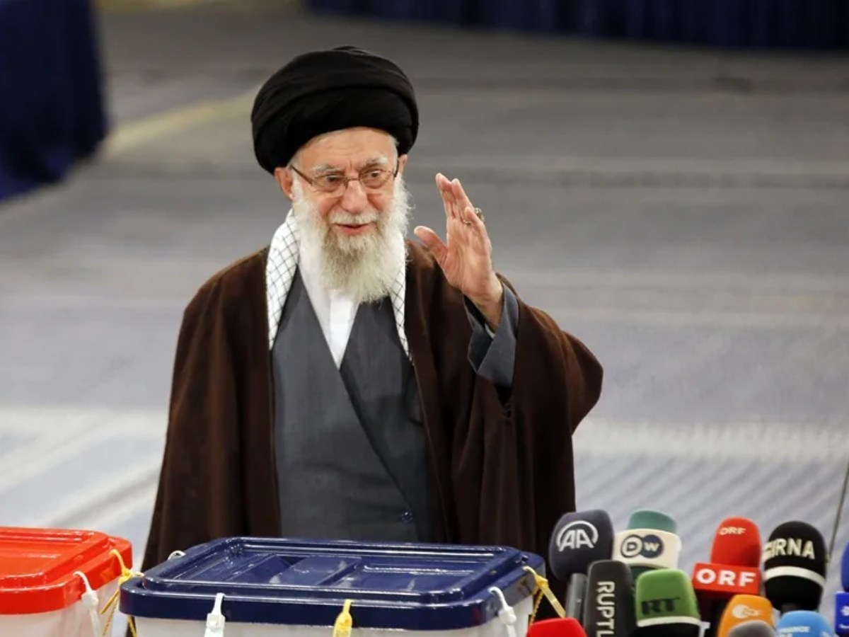 Alí Jamenei fue líder supremo de Irán desde 1989 y máxima autoridad política y religiosa del país.