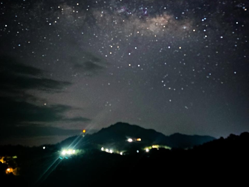 Desde Perquín es posible fotografiar la Vía Láctea con gran detalle.