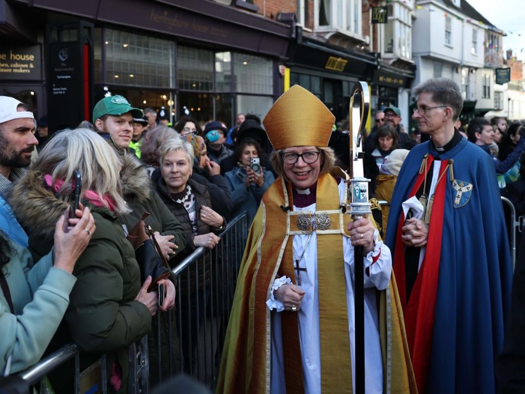 Iglesia-anglicana-Sarah-Mullally-religión