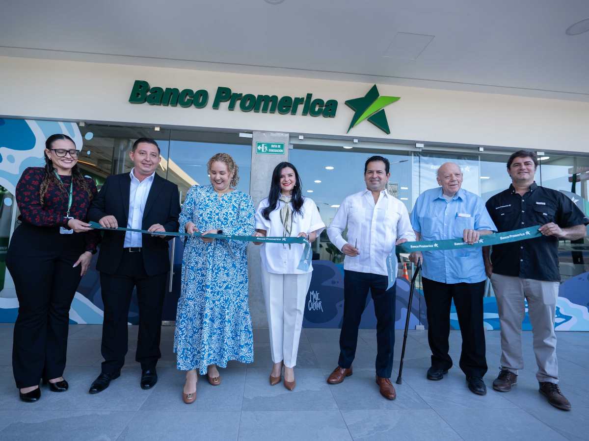 Banco Promerica inauguró su Agencia La Libertad en San Marino Plaza, en el Puerto de La Libertad.