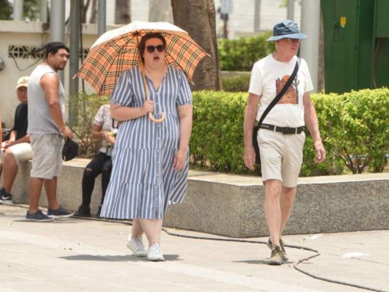 El calor seguirá predominando en todo el país, con máximas de hasta 37 °C en la zona oriental.