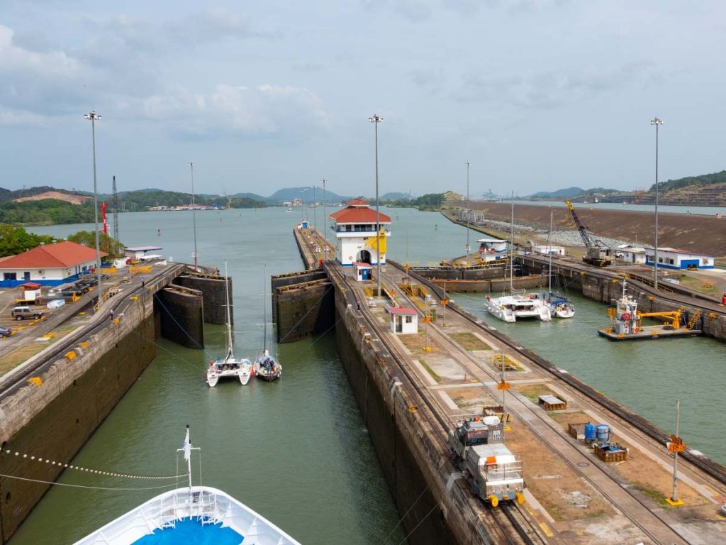 El Canal de Panamá es una de las rutas estratégicas del comercio mundial y está protegido por el Tratado de Neutralidad vigente desde 1979.