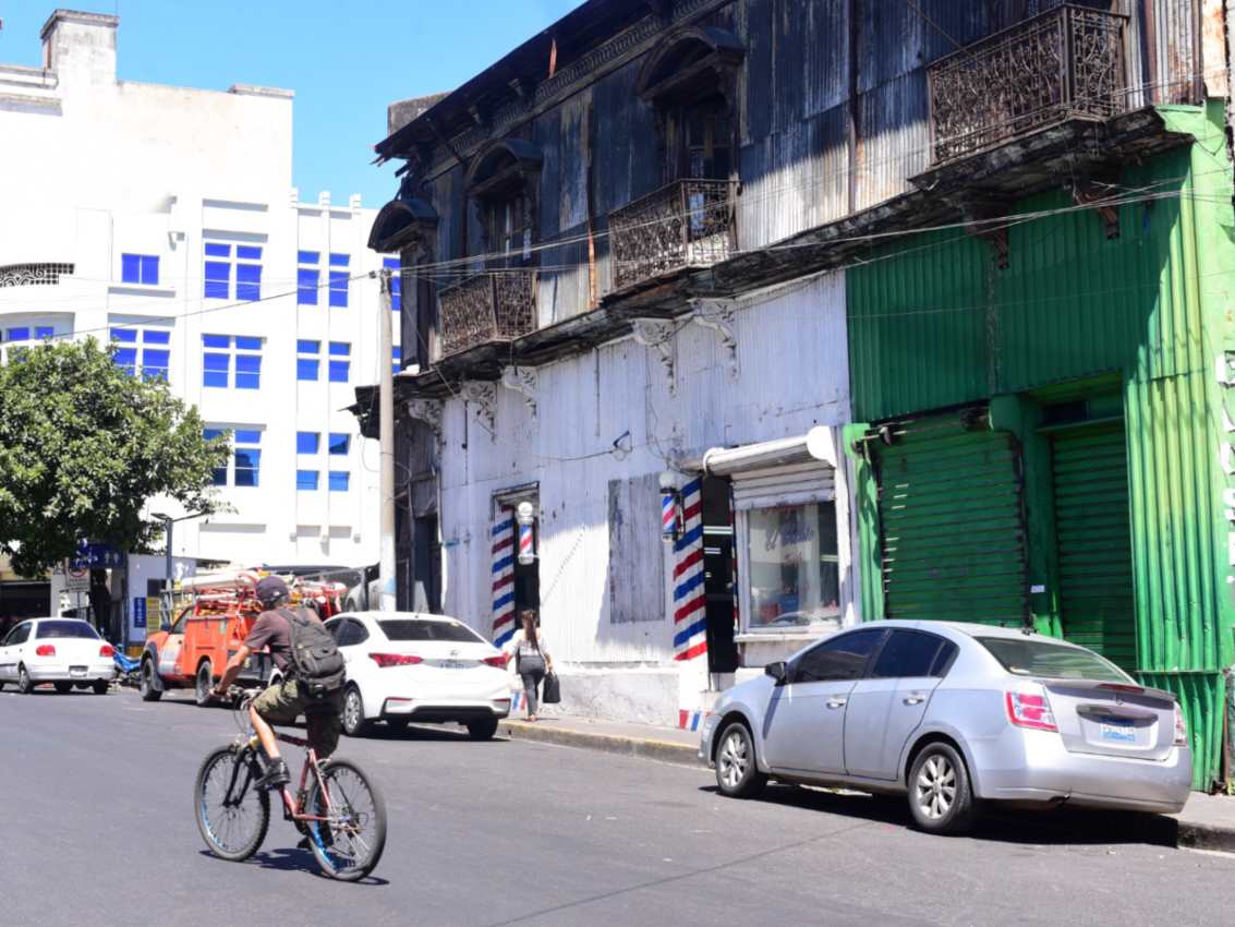 casa-ambrogi-centro-historico-san-salvador (2)