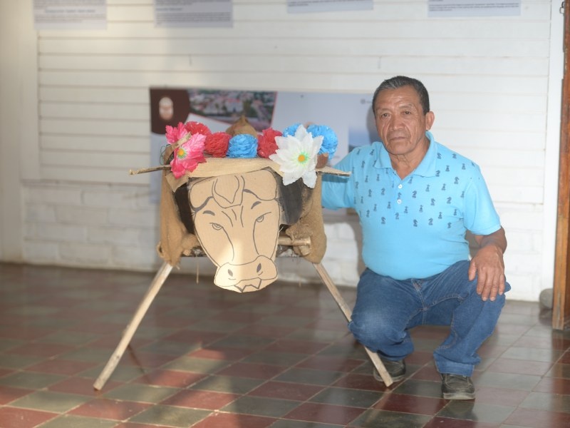 En Ataco, la memoria cultural se transmite a través de danzas que pasan de generación en generación.