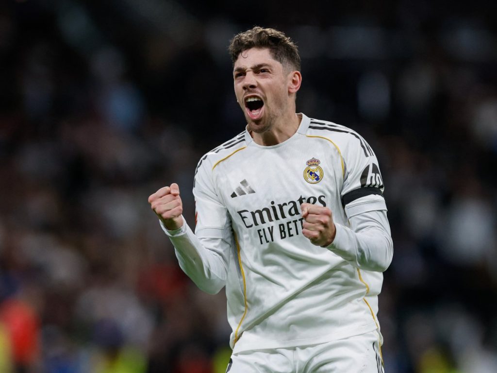Fede Valverde celebra su gol ante el Elche. Foto AFP