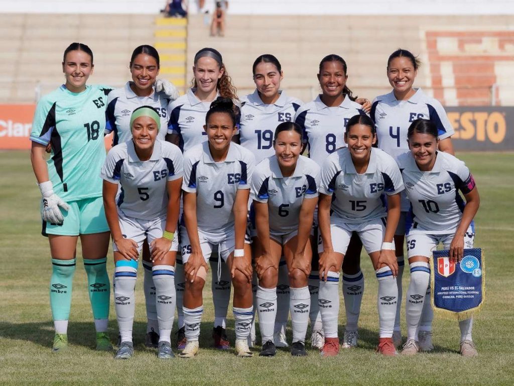 Selecta femenina goleó 4-1 a Perú en partido amistoso. Foto Cortesía FESFUT