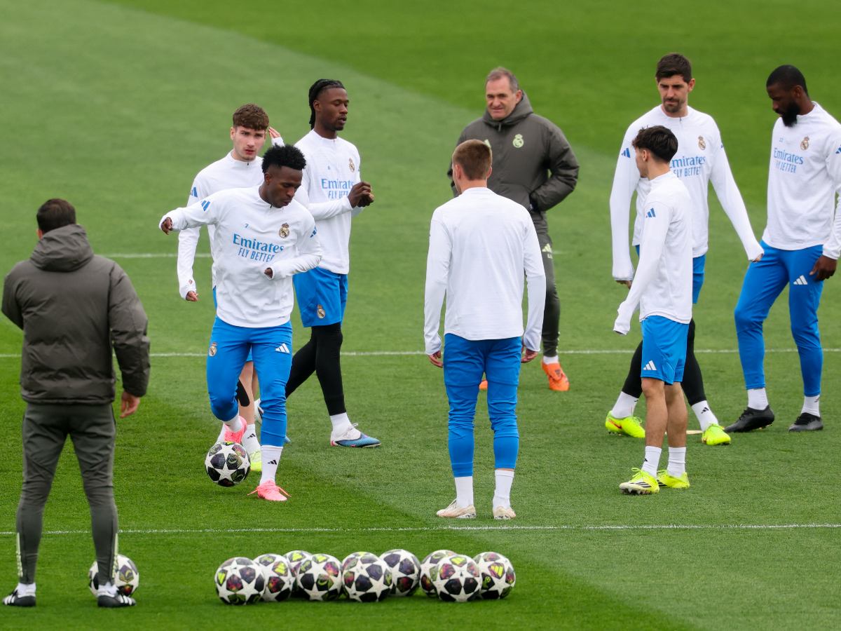 Real Madrid entrena de cara al encuentro de Champions contra Manchester City. Foto AFP