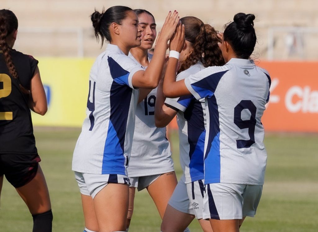 Selecta femenina goleó 4-1 a Perú en partido amistoso. Foto Cortesía FESFUT