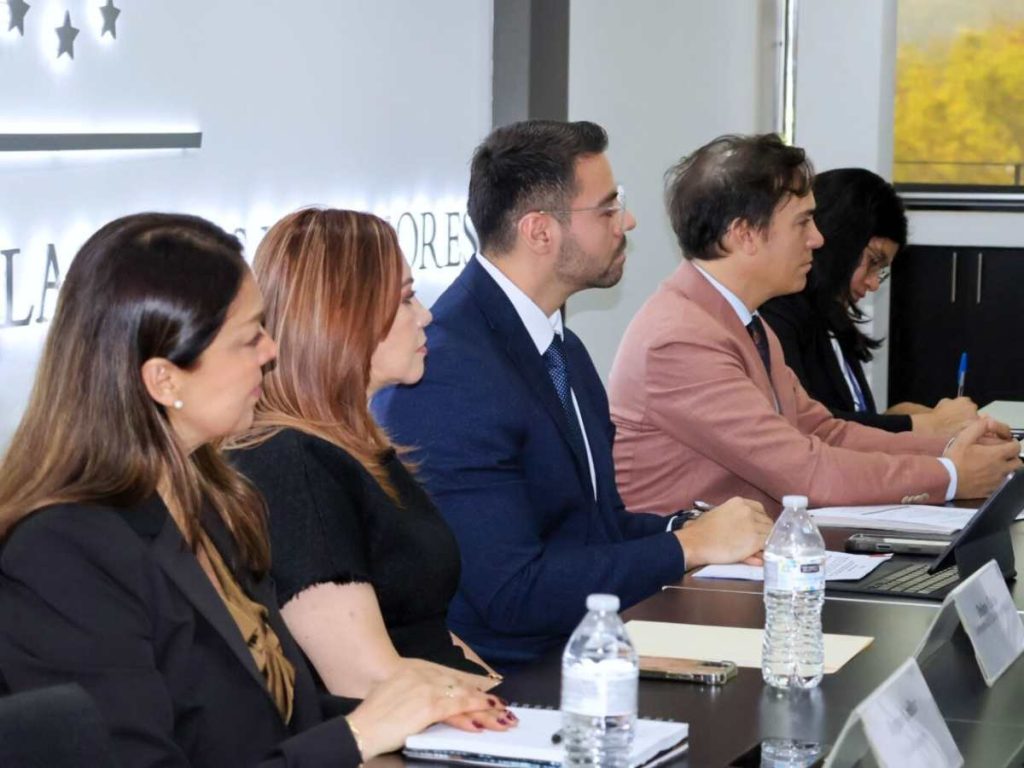 Representantes del sector industrial mexicano buscan identificar oportunidades para expandir sus proyectos en El Salvador.