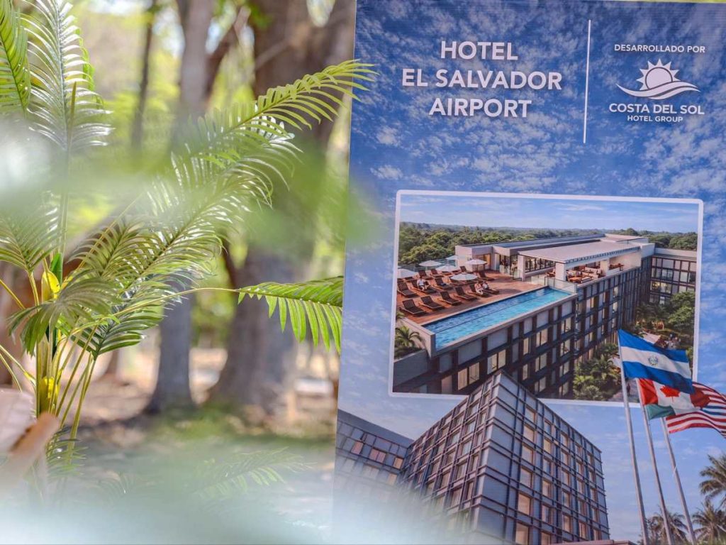 El nuevo hotel busca ampliar la oferta de hospedaje para viajeros, turistas y delegaciones empresariales que llegan al país.