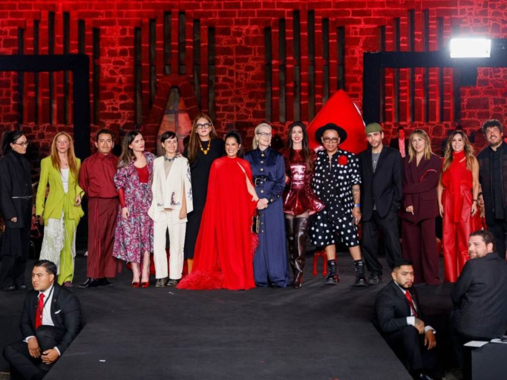 elenco-meryl-streep-alfombra-roja-rodaje-de-películas-moda-diseñadores-estrenos-cinematográficos