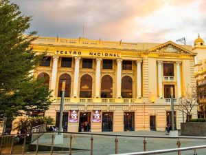 Ballet y pintura se unen este fin de semana en el Teatro Nacional de San Salvador
